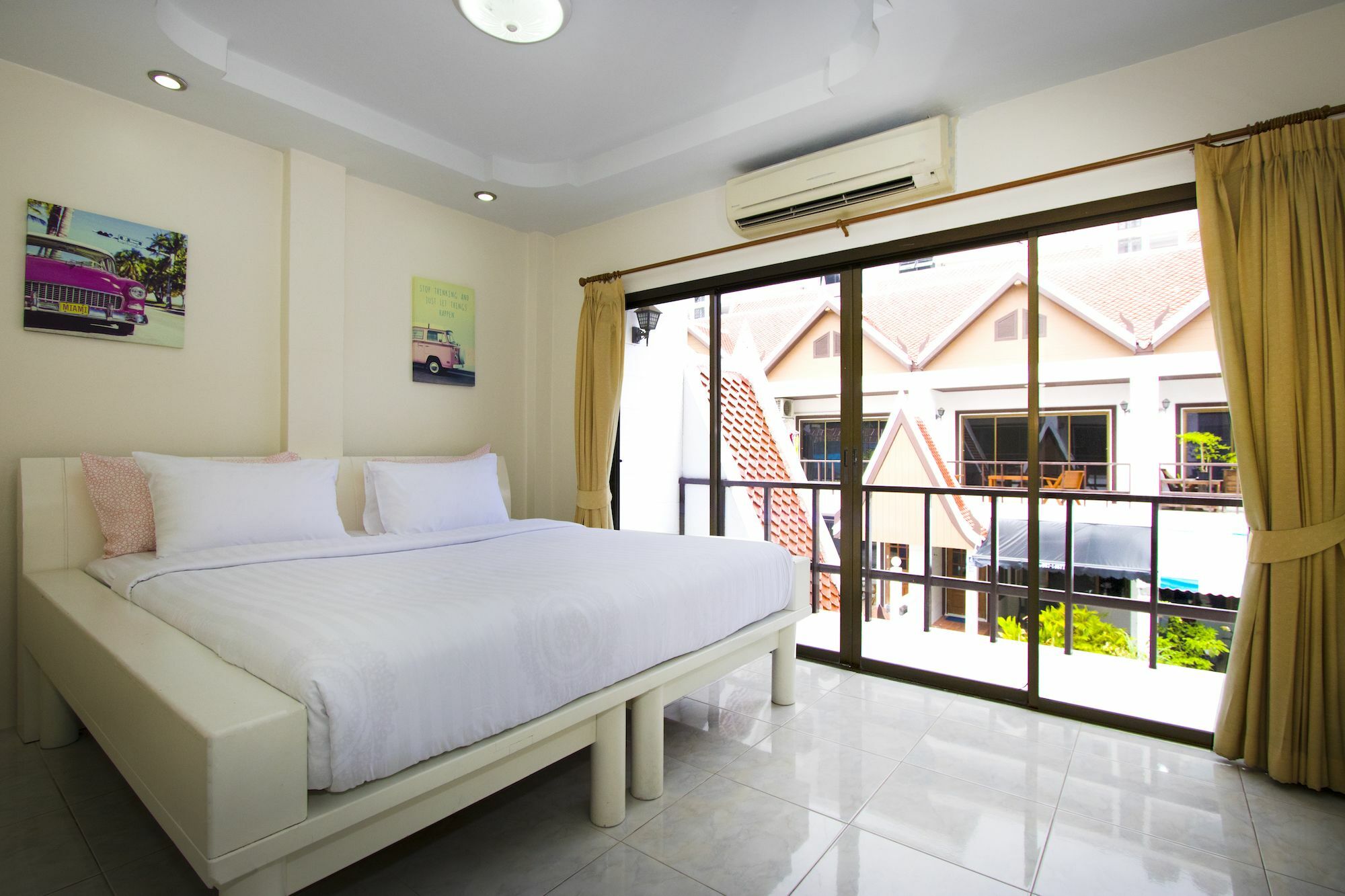 Ashford Villas Cosy Beach Pattaya Zewnętrze zdjęcie