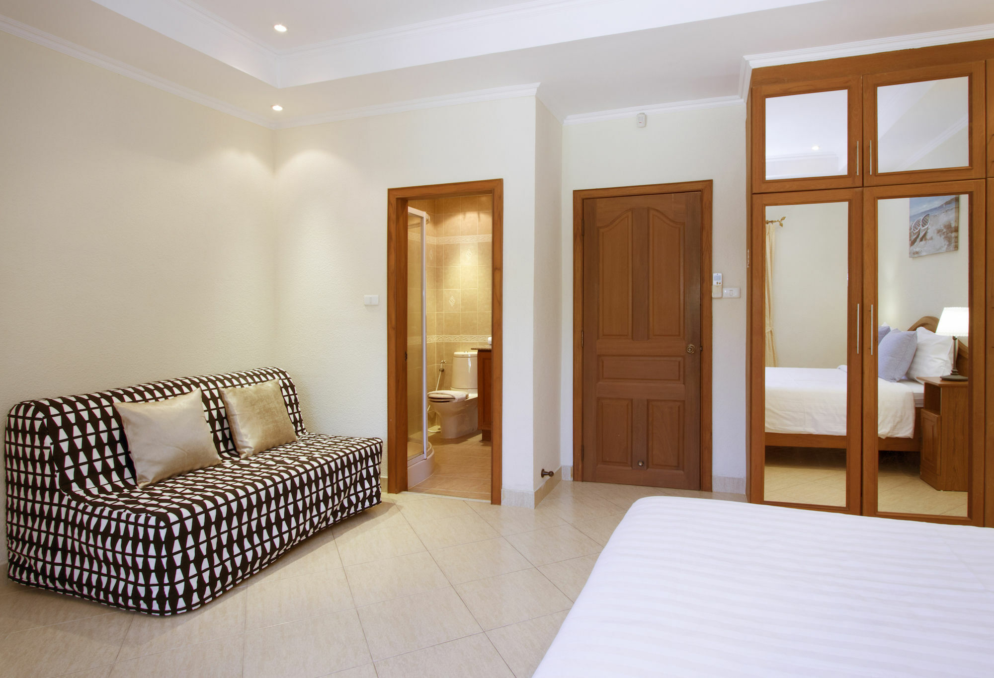 Ashford Villas Cosy Beach Pattaya Zewnętrze zdjęcie